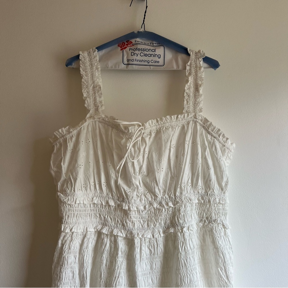 DÔEN x Gap Eyelet dress in White - Picture 7 of 16